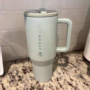 HydroJug Tumbler in Cloud